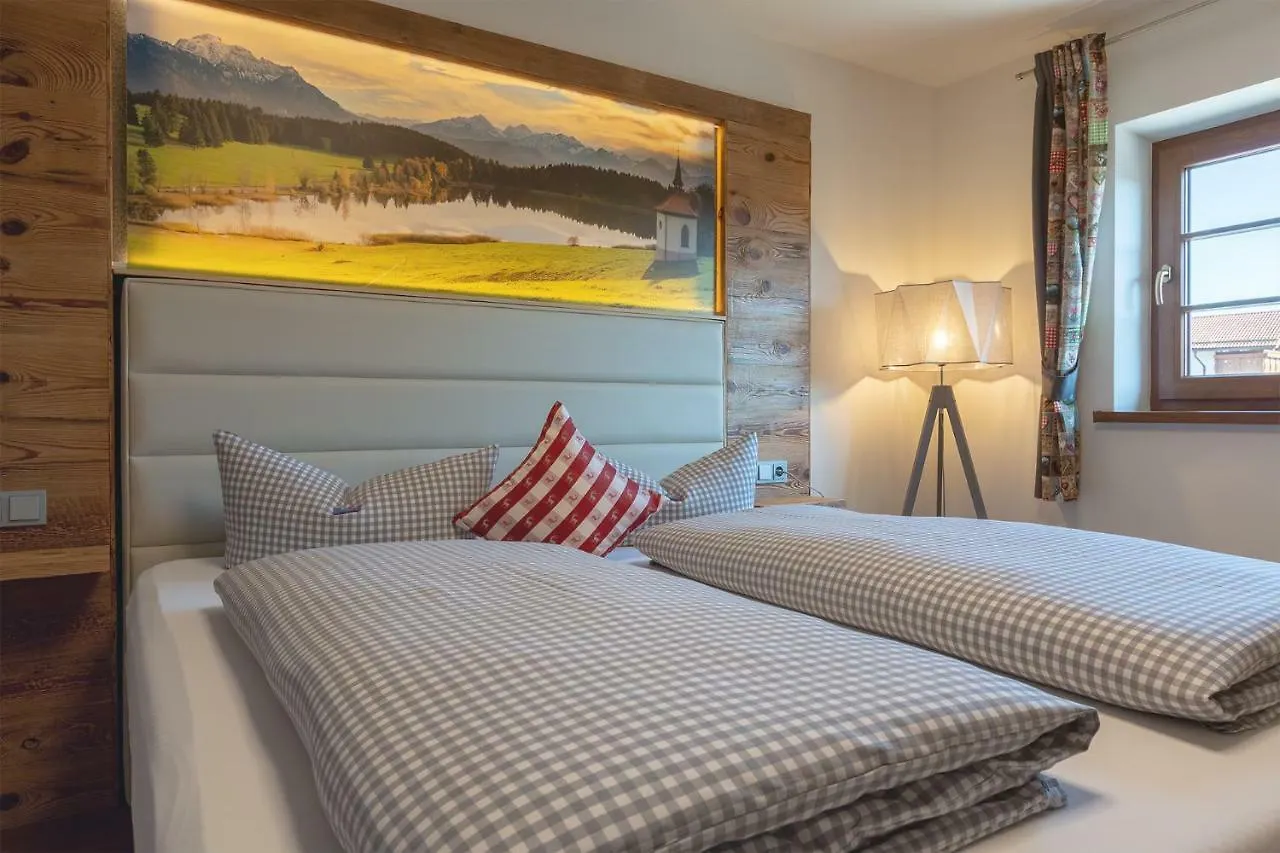 Boutique Hotel Beim Lipp - Restaurant & Spa Rosshaupten